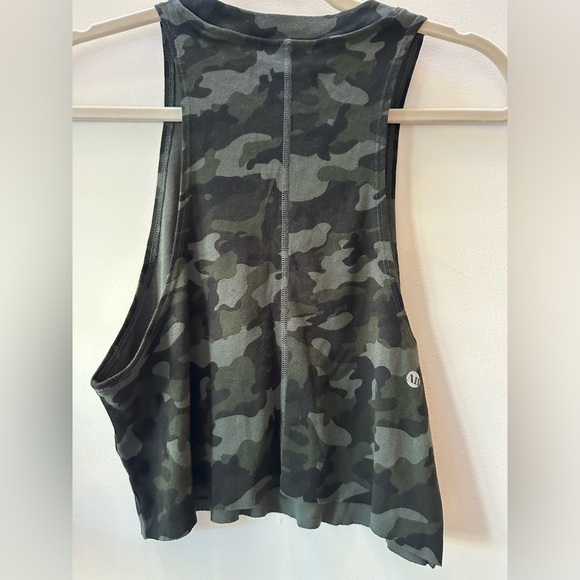 All Access x Bandier Green Camo Muscle Tank Size Small - Picture 4 of 5